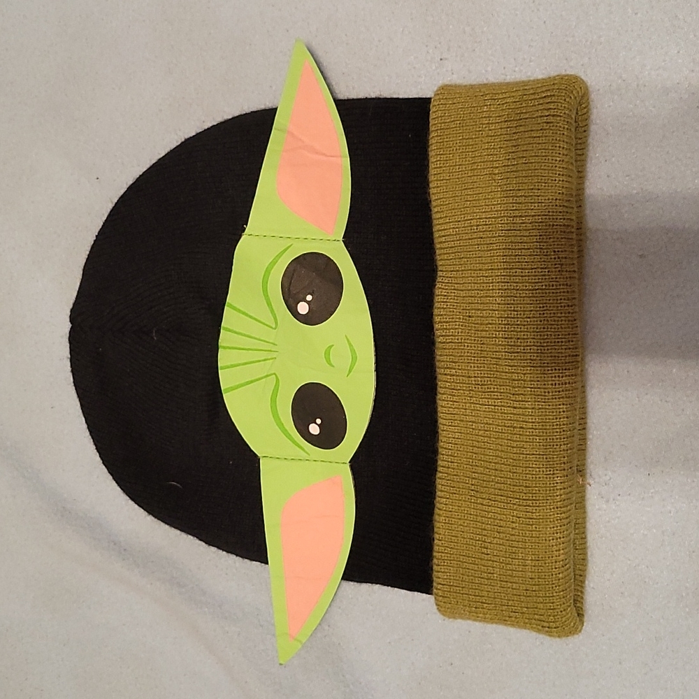 Baby Yoda hat